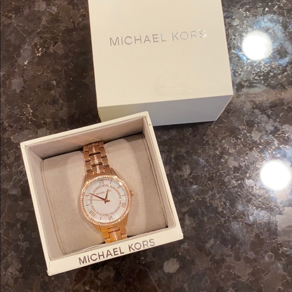 Never worn Michael Kors watch